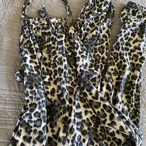 Tie back long cheetah print jumper
